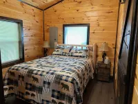 New! Yogi's Get Away in Red River Gorge- Big Yard.