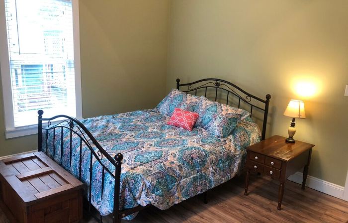 1st Class Rentals -  3 Bedroom Apartment downtown Oneonta