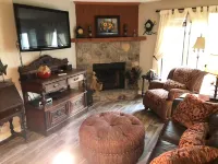 1st Floor Condo in Heart of Blowing Rock