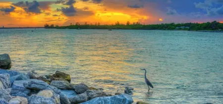 Sebastian Serenity - Poolside Home