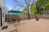 💰 23% OFF FUN PRIVATE Oasis. 2 KingSuites+SpaBaths, GoldenTee Arcade, YardGames🏡