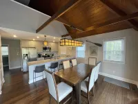 The Cozy Cottage on Little Duck Cove