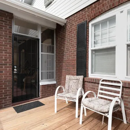 Cheerful 4 Bedroom House
