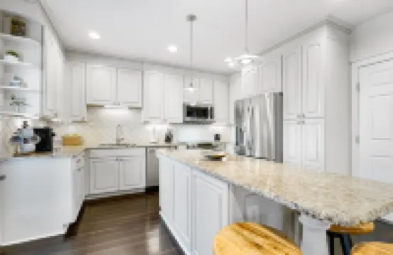 Royal Heritage Home @ Historic Leesburg 利斯堡酒店