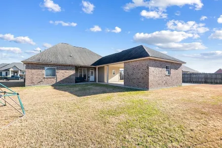 Just minutes from LSU, SU & Downtown Baton Rouge! Отели в г. Аддис