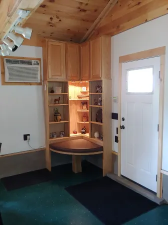 Sunrise Lodge at Mt. Waiontha: An Outdoor Experience