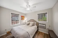 3B Beautiful Lake Norman Oasis