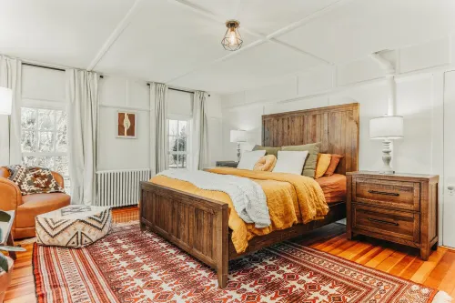 Cozy family friendly private apartment farm stay