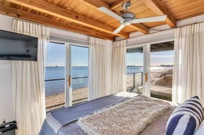 Breathtaking Waterfront Rental