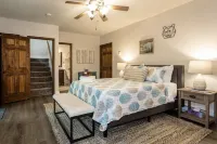 Casper Cabin-Year Round Retreat at Massanutten -SKI AREA, GOLF, HIKE & WATERPARK