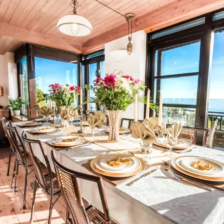 Seaside Fairy Tale Swiss Chalet, Unbelievable Sea View & Beach