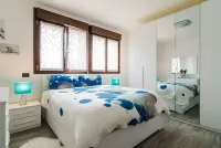 New Apartment 4 bedrooms and 4 bathrooms Hotels in Crescenzago
