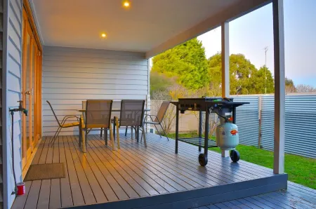 Escape With Family and Friends