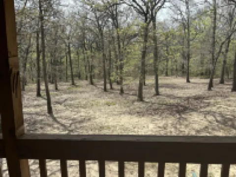 Comfy Rustic Cabin 1-2 Miles from Lake Texoma is Ready and Fully Stocked for 8+!