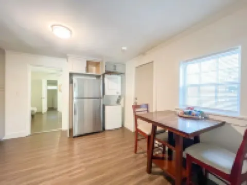 Cozy 1BR Close to Downtown & Greenville Drive Baseball