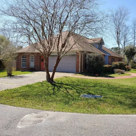 GULF COAST  LODGINGS.