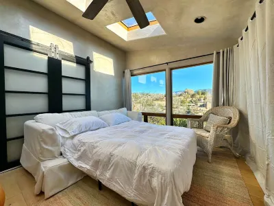 Charming Adobe Retreat - Mountain Views - Hot Tub & Fire Pit