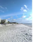 A Cozy beach Condo located at Indian Shores Beach,beautiful and great location Hotels in Indian Shores