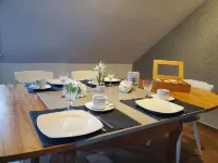 Großzügige DG Wohnungkehr Wiederfür 1-8 Personen Bestens Familiengeeignet のホテル