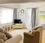 Cozy 2BR Mid Modern home in the Heart of Chisholm MN, homey, vintage stay.