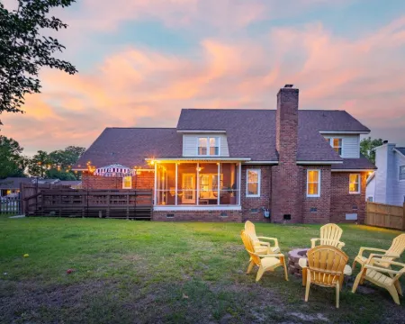 Hanahan Haven GameRoom Bikes FirePit Dog & Family Friendly Hotels in Berkeley County