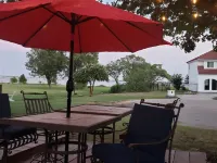 Go jump in the Lake-Ray Hubbard Hotels in Rowlett