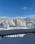 Cabin with Spa and Arcades 7 mins to Ski Resort