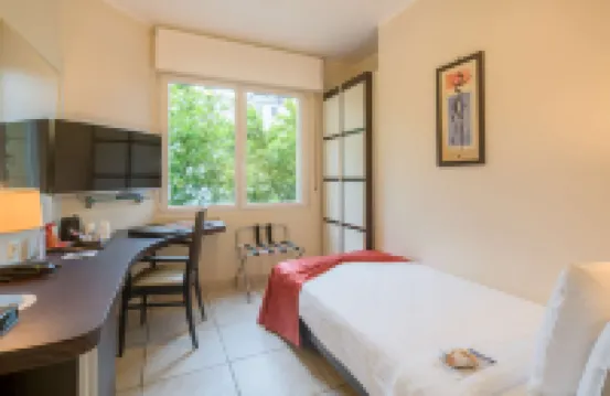 Best Western Plus Grand Hotel Victor Hugo
