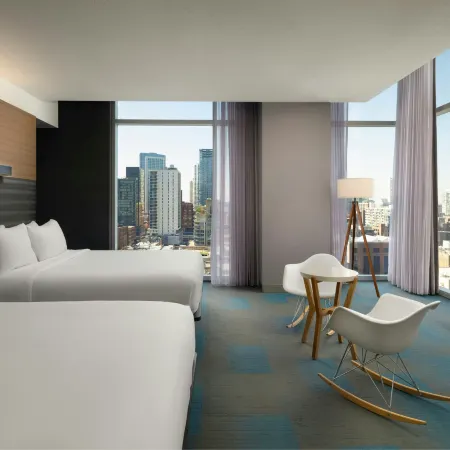 Aloft Chicago Downtown River North