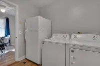 Duke East Campus 1BR Markham