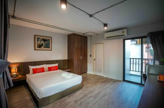 Them5 Residence