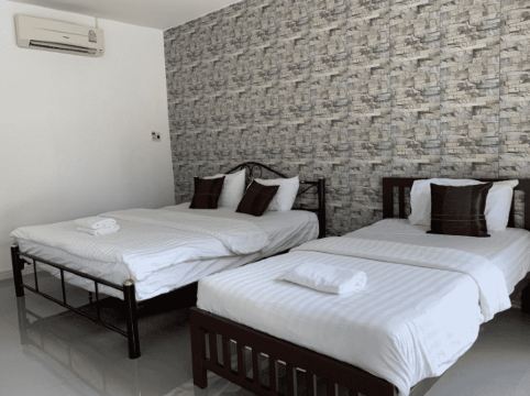 โรงแรมระเบียงน้ำรีสอร์ทพิจิตร