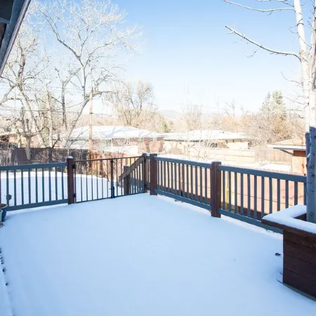 Clean & Cozy 2-Br Boulder Retreat • Fast Wi-Fi & Great Location