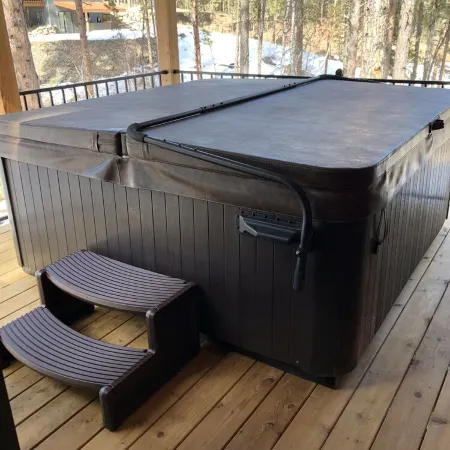 Hilltop Hideaway in the seclusion of the beautiful Black Hills