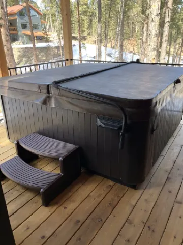 Hilltop Hideaway in the seclusion of the beautiful Black Hills