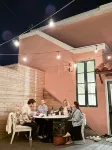 Luxury 3 bed 3 bath with Ocean Views+ Steps to the Beach