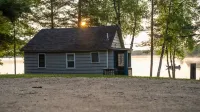 Webb Lake, Hackensack, Northern MN - 3 Bedroom, Sleeps 6 - Cabin #1 Blue Water