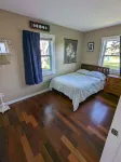 Great home right next to the HORSE SHOW! A perfect place for your visit! Hotel in zona Yuba Creek Natural Area - US 31 Trailhead