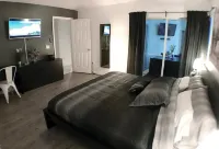 UNIQUE LUXURY POOL VILLA - Private Pool/Golf View/Fully Refurbished - Villas