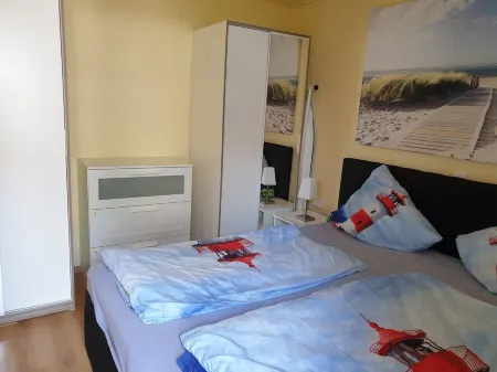 "Muschelperle"-close to the beach-EG-barrier-free-2 DSZ-2 Terras-dogs-question-fenced