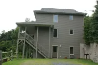 Blowing Rock NC Large Cabin - Sleeps 14Appalachian Ski Mountain