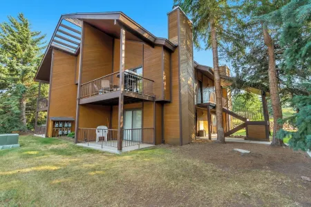 The LeGrand at Park City - NEW 3Bed/2Bath Sleeps 8!!