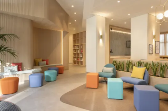 스테이브리지 스위트 & 아파트먼트 말라가 바이 IHG 라 로살레다 경기장 주변 호텔