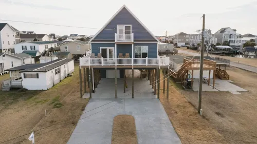 Modern! PS4! Gameroom! Family Fun!