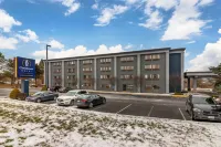 The Clocktower Hotel at Century House, Ascend Hotel Collection - parking
