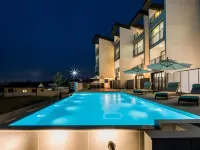 Badam Pool Villa Hotels near Ganjeolgot