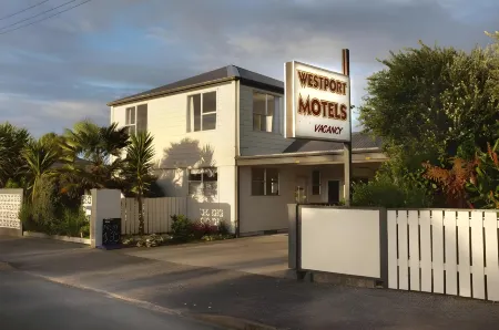 Westport Motels Отели в г. Картерс Бич
