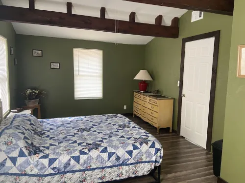 Florida Waterfront Country Home, Fishing & Pet Friendly Hotels in Madison County