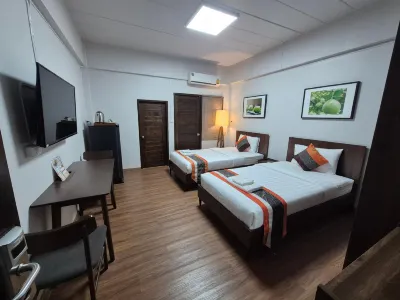 The Bedrooms Maeklong & Service Apartments 班考堯住宿飯店