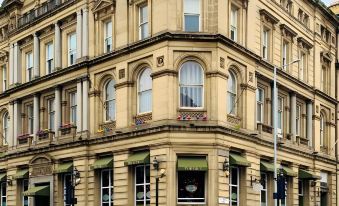 The Sir Thomas Hotel